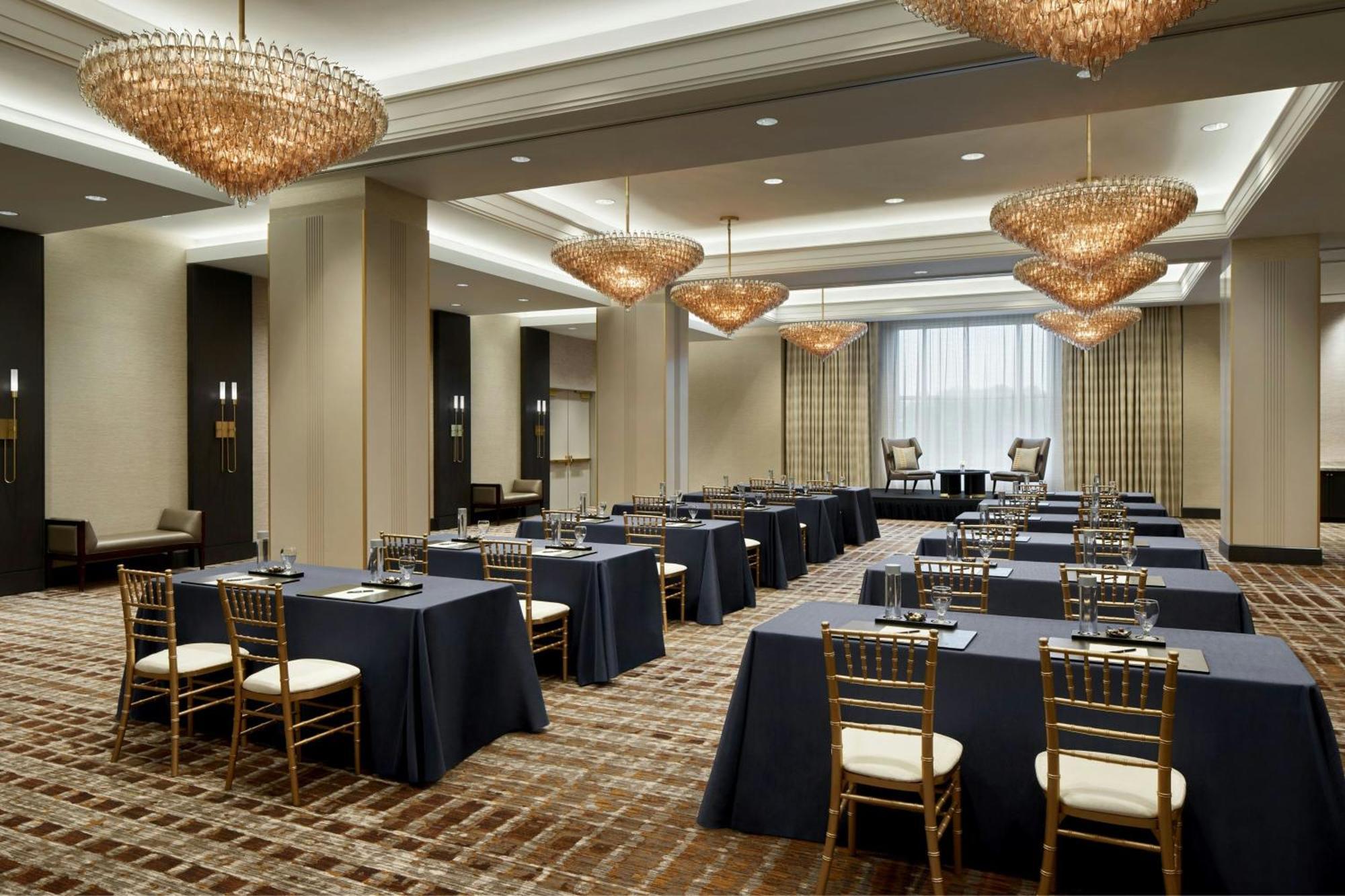 The Ritz-Carlton, Tysons Corner Hotell Eksteriør bilde
